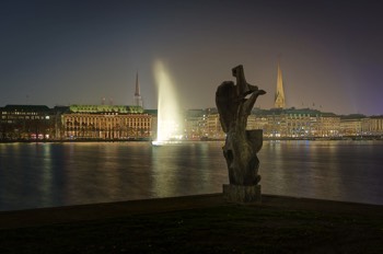  BinnenAlster Lake 