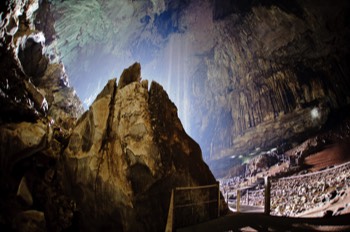  Deer Cave, Gunung Mulu 