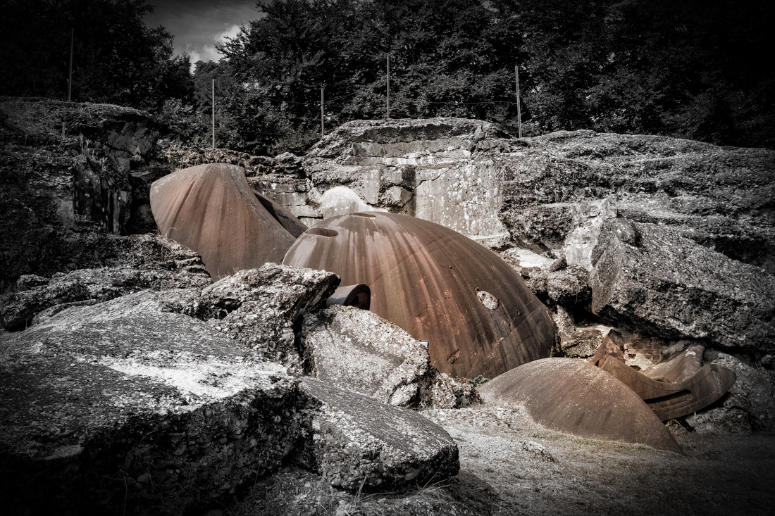  Destroyed bunker at Fort de Loncin 